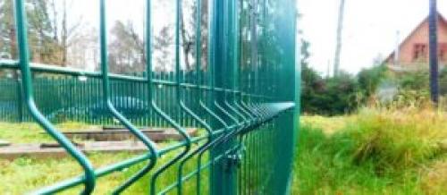 Сетка гиттер для забора с полимерным покрытием. Достоинства и недостатки