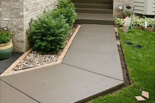 Как залить дорожку из цемента на даче своими руками. Этапы строительства садовых дорожек из цемента