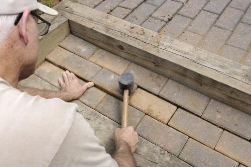 Создайте идеальную садовую дорожку из бетона своими руками с помощью этих 12 советов 08 Создайте идеальную садовую дорожку из бетона своими руками с помощью этих 12 советов 08