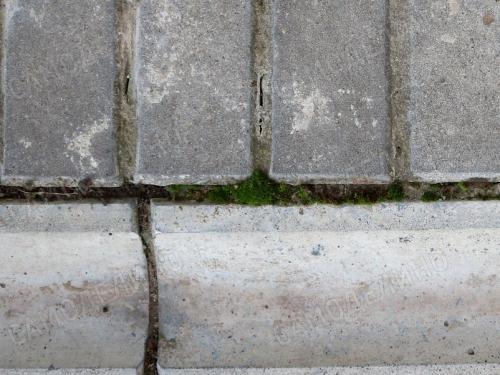 Как очистить тротуарную плитку от цемента после укладки. Как очистить плитку или брусчатку?