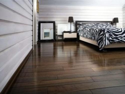 Пол из досок в квартире. Преимущества и недостатки деревянного пола 08 Пол из досок в квартире. Преимущества и недостатки деревянного пола 08