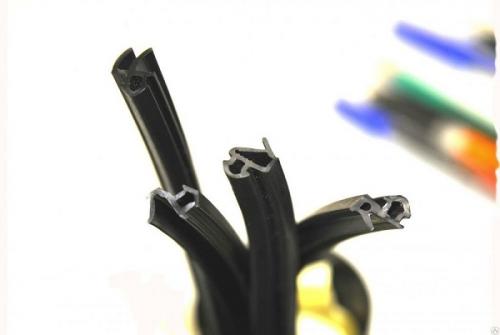 Смазка пластиковых окон своими руками. Чем смазывать фурнитуру пластиковых окон 07