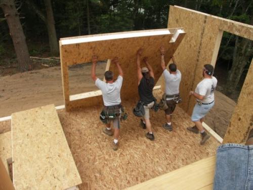 Дом из сэндвич-панелей своими руками. Первые шаги