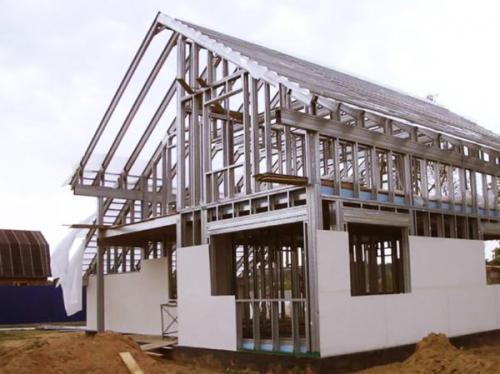 Металлический каркас. Частный дом на металлическом каркасе