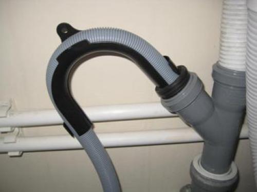 Заливной шланг для стиральной машины, какой лучше выбрать. Шланг для стиральной машины: выбор, установка, удлинение