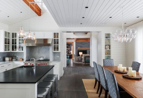 Листовые пластиковые панели для кухни. Дизайн кухонного помещения с ПВХ панелями (подборка фото)