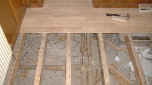 Укладка плитки на деревянную поверхность. Укладка плитки на деревянный пол из досок по лагам своими руками. Подробная технология, как сделать правильно пол и уложить плитку