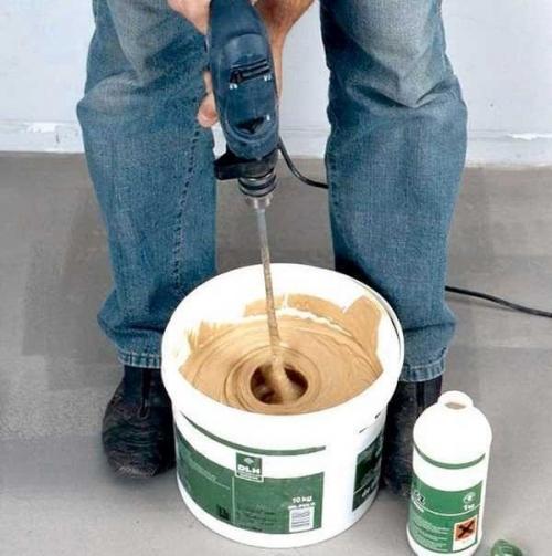 Что такое клей для линолеума на деревянный пол. Виды клея для линолеума на деревянный пол