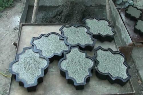 Рецепт раствора для тротуарной плитки в домашних условиях. Рецептура и приготовление в домашних условиях