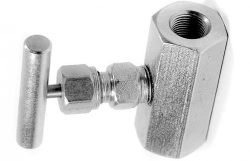 По расположению присоединительных патрубков игольчатые клапаны могут быть. Принцип действия и из чего состоит