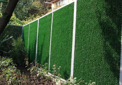 Как сетку рабицу сделать непрозрачной. Чем можно закрыть забор из сетки рабицы от соседей: непрозрачный низ