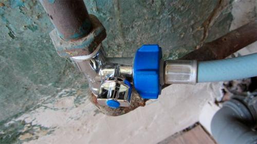 Трехходовой кран для стиральной машины. Особенности сквозного прохода 03