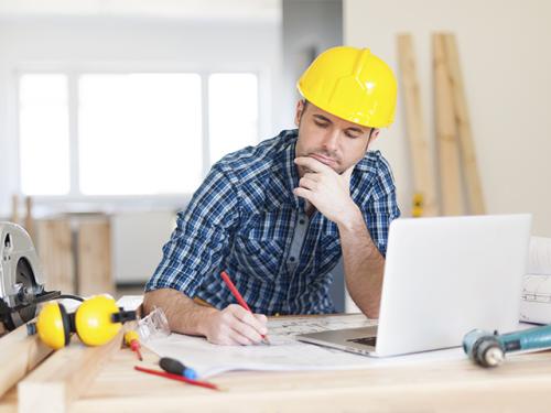 Какие типы сантехники наиболее подходящие для ванных комнат в деревянных домах