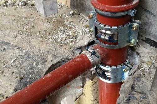 Чугунные безраструбные трубы: их преимущества и применение 06 Чугунные безраструбные трубы: их преимущества и применение 06