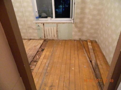 Как сделать необходимые швы между плитками на деревянном полу.  Оценка состояния деревянного пола