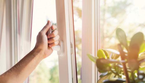 Самостоятельная замена фурнитуры на пластиковом окне: подходы и инструменты 06 Самостоятельная замена фурнитуры на пластиковом окне: подходы и инструменты 06