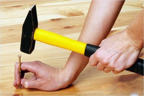 Как ремонтировать пол на деревянных перекрытиях. Ремонт деревянных полов