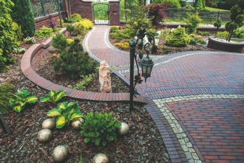 Плитка для дачи на землю. Плитка для дорожек на даче: разновидности плитки и материалов, варианты дизайна, пошаговая инструкция по укладке своими руками + фото красивых идей