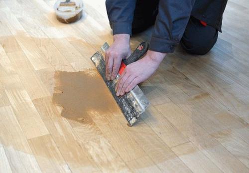 3 способа ремонта деревянных полов по лагам. Выравнивание деревянного пола: 6 способов исправить кривое положение