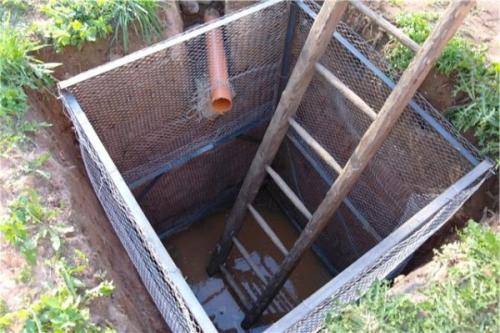 Как сделать туалет в частном доме. Выгребная яма