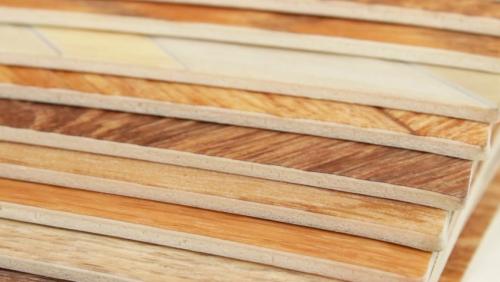 На что приклеить линолеум к деревянному полу. На что стелить линолеум на деревянный пол: виды подложек и правила укладки покрытия