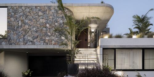 Как влияет выбор материала на цену на вентилируемые фасады. Влияние выбора материала вентилируемого фасада на его стоимость и срок службы