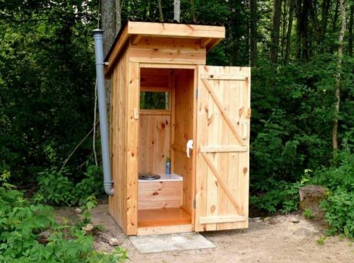 Идея для туалета на даче. Туалет на даче своими руками — интересные идеи для постройки туалетов, и советы, как быть оригинальнее в статье!