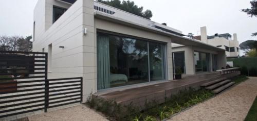 Керамогранит для фасада Преимущества и разновидности. Разновидности керамогранита для фасадов 15