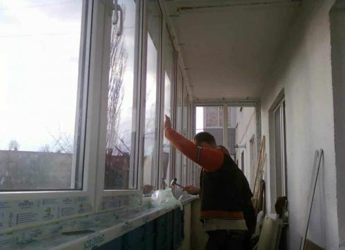 Полное руководство по обшивке балкона своими руками 01 Полное руководство по обшивке балкона своими руками 01