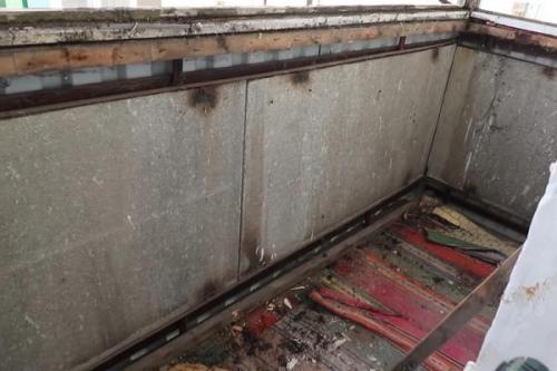 Чем лучше обшить балкон и лоджию внутри: советы и рекомендации 01