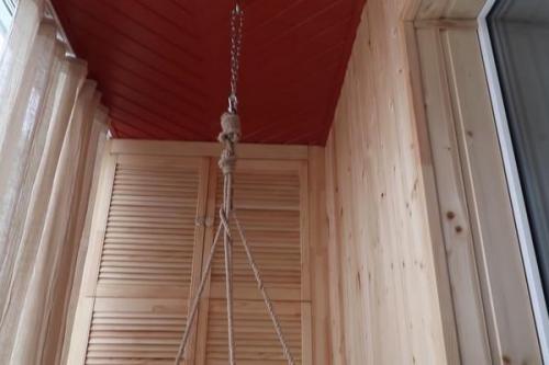 Чем лучше обшить балкон и лоджию внутри: советы и рекомендации 08