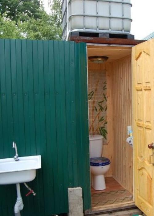 Какой унитаз можно поставить в туалете на даче. Какие можно ставить унитазы в туалете на даче 05