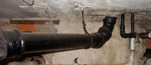 Экологична ли чугунная канализация SML и почему. Что из себя представляет чугунная канализация?