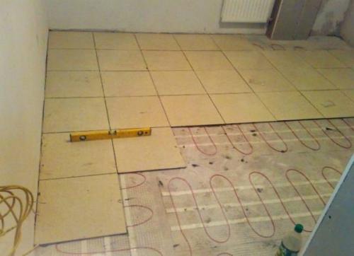 Как утеплить пол на балконе своими руками. Материалы, применяемые при утеплении полов на балконах и лоджиях 02 Как утеплить пол на балконе своими руками. Материалы, применяемые при утеплении полов на балконах и лоджиях 02