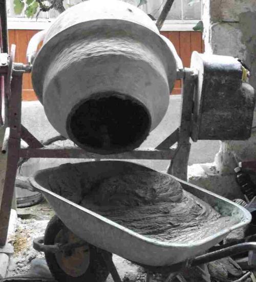 Построить гараж на даче. Как построить металлический гараж для машины на даче своими руками 16