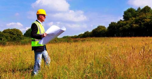 Построить гараж на даче. Как построить металлический гараж для машины на даче своими руками 09