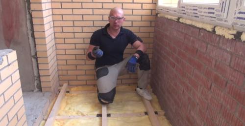 Напольные покрытия для балкона и лоджии. Пол на балконе и лоджии: что лучше положить на пол